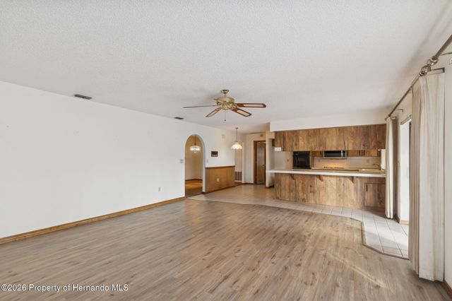 9207 Horizon Drive, Spring Hill, FL 34608