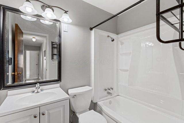 491 Daventry Lane, Gahanna, OH 43230