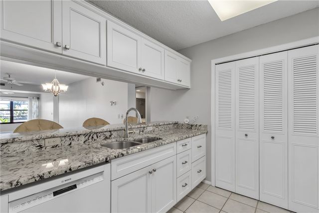38 Plantation Drive 203, Vero Beach, FL 32966