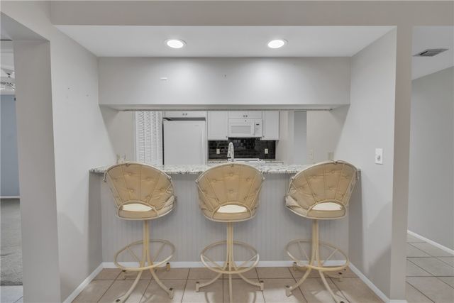 38 Plantation Drive 203, Vero Beach, FL 32966