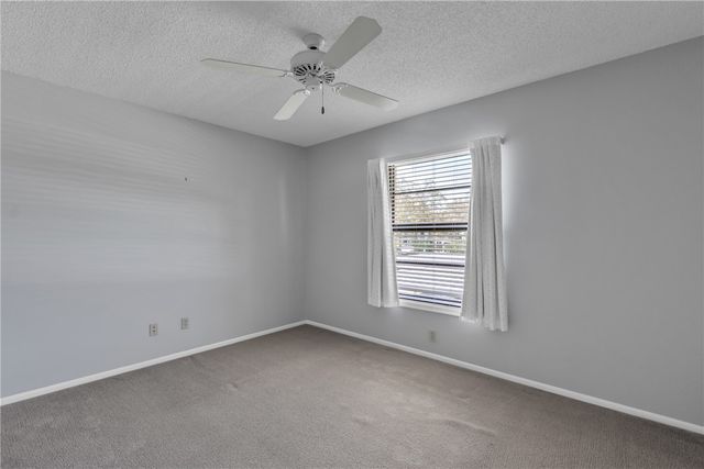 38 Plantation Drive 203, Vero Beach, FL 32966