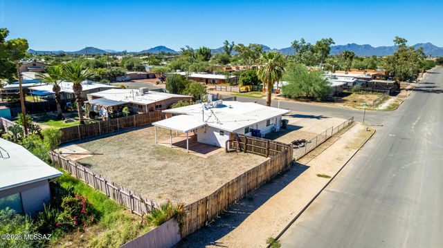 364 E Calle Arizona, Tucson, AZ 85705