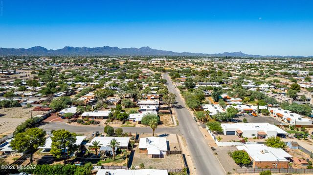 364 E Calle Arizona, Tucson, AZ 85705