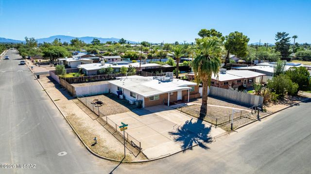 364 E Calle Arizona, Tucson, AZ 85705