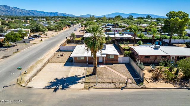 364 E Calle Arizona, Tucson, AZ 85705