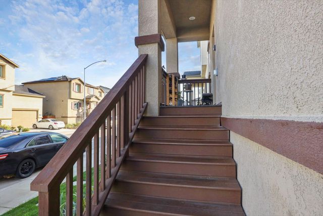 1540 Battlement Dr, Stockton, CA 95206