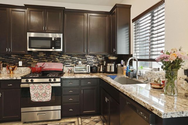 1540 Battlement Dr, Stockton, CA 95206