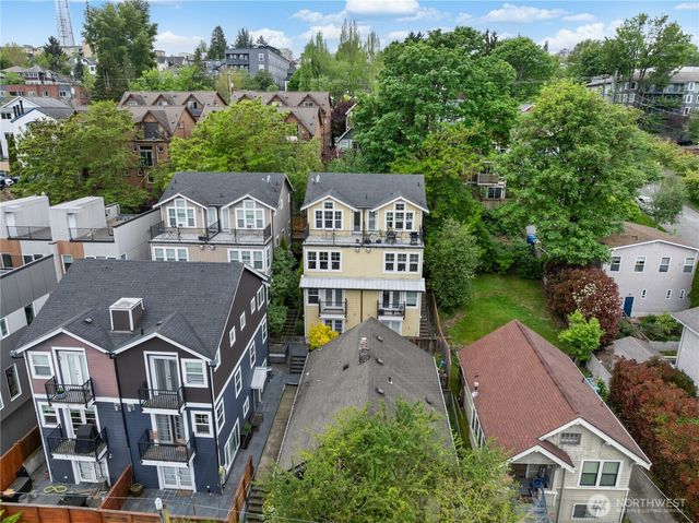 129 A 26th Avenue E, Seattle, WA 98112