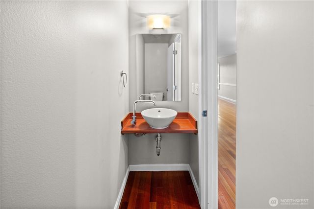 129 A 26th Avenue E, Seattle, WA 98112