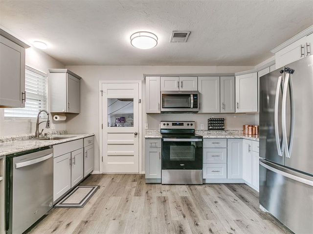 1616 Rulane Drive, Midwest City, OK 73110