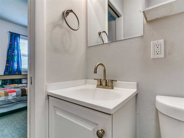 1616 Rulane Drive, Midwest City, OK 73110