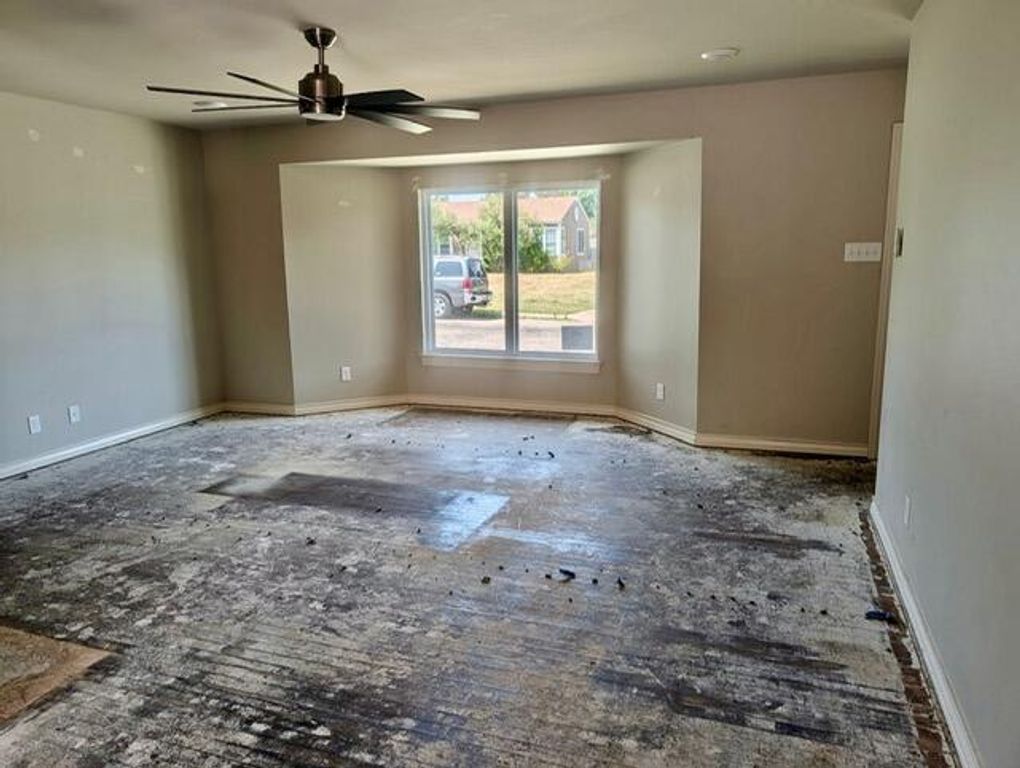 Image 3 of property listing at 2101 W Concho Avenue, San Angelo, TX 76901