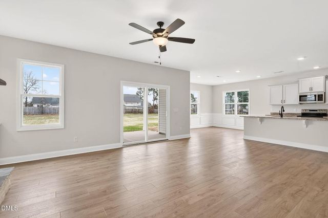 203 Hillwood Drive, Sanford, NC 27332