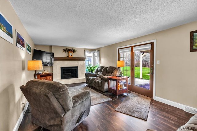 4430 Creek Road, Lewiston, NY 14092
