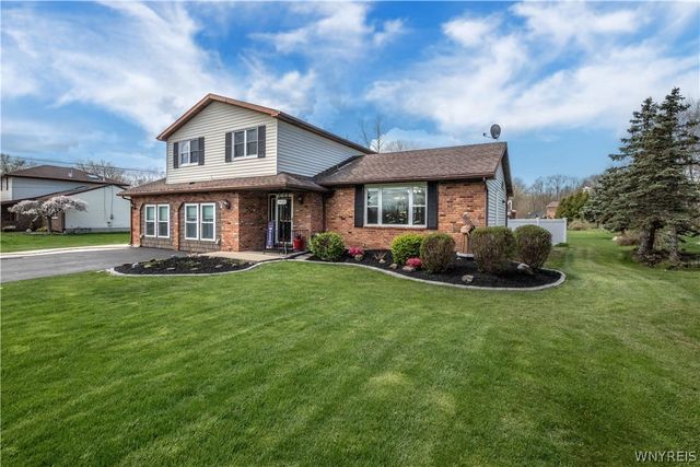 4430 Creek Road, Lewiston, NY 14092