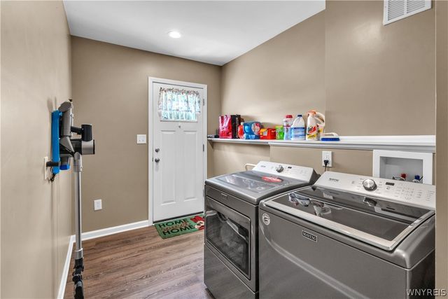 4430 Creek Road, Lewiston, NY 14092