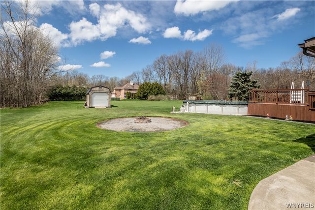 4430 Creek Road, Lewiston, NY 14092