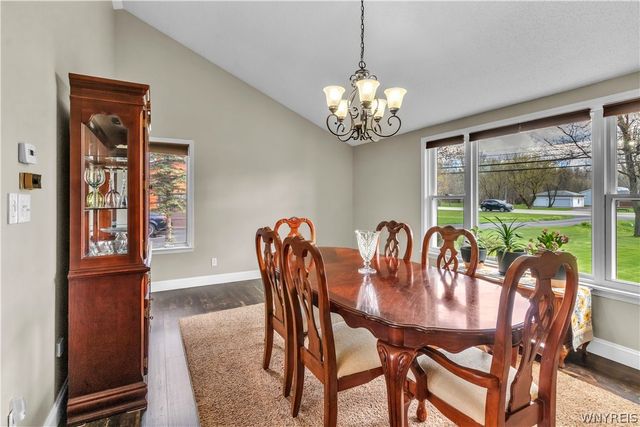 4430 Creek Road, Lewiston, NY 14092
