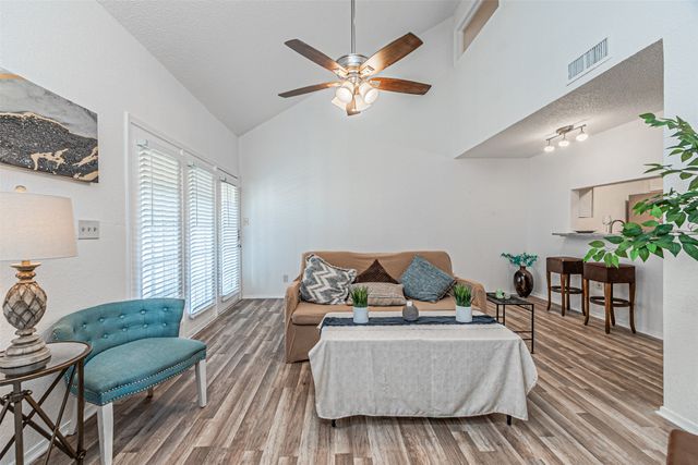 5590 Spring Valley Road C205, Dallas, TX 75254
