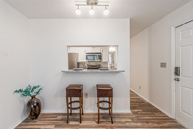5590 Spring Valley Road C205, Dallas, TX 75254