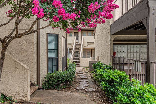5590 Spring Valley Road C205, Dallas, TX 75254