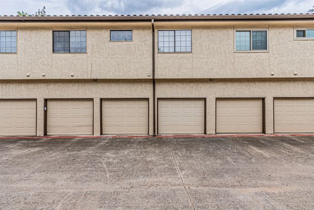 5590 Spring Valley Road C205, Dallas, TX 75254