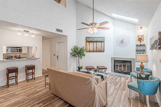 5590 Spring Valley Road C205, Dallas, TX 75254