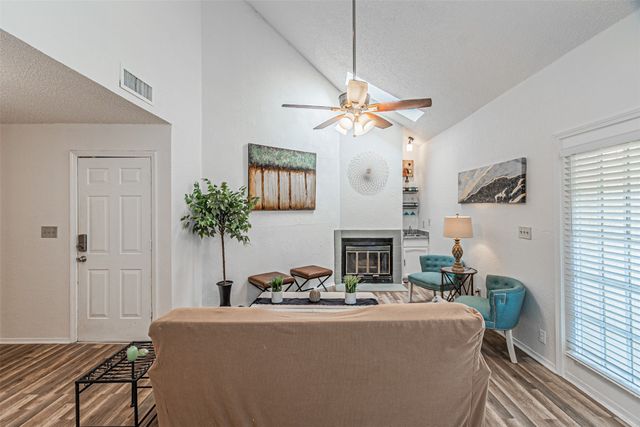 5590 Spring Valley Road C205, Dallas, TX 75254