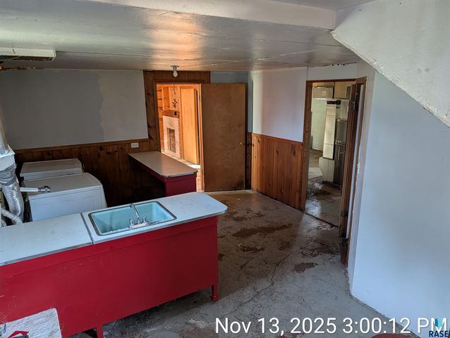 203 E 6th Ave Avenue, Sisseton, SD 57262