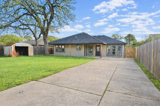 257 Prairie Vista Drive, Dallas, TX 75217