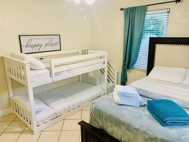 326 Walnut Street, Hollywood, FL 33019