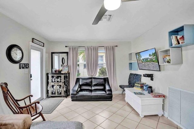 326 Walnut Street, Hollywood, FL 33019