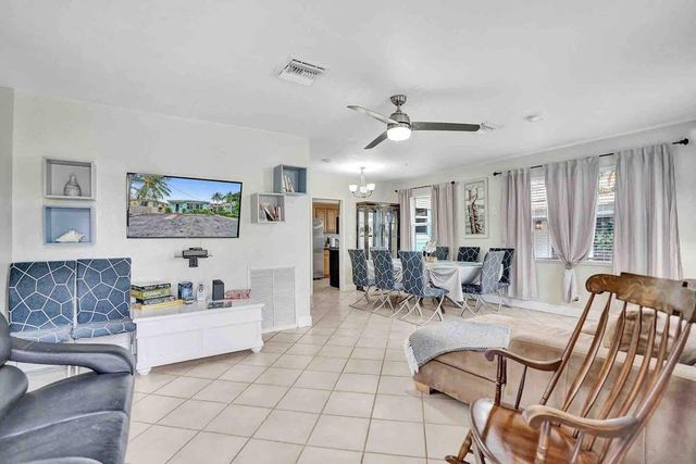 326 Walnut Street, Hollywood, FL 33019