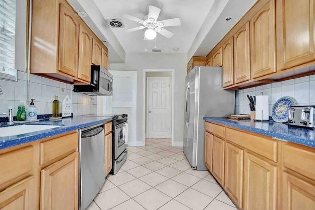 326 Walnut Street, Hollywood, FL 33019