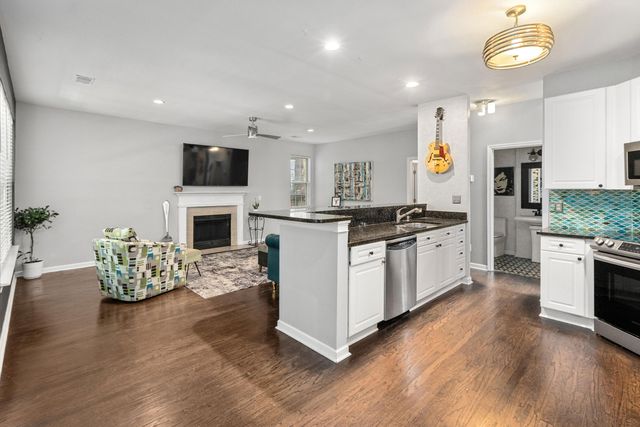 1880 Oleander Court, Charleston, SC 29414