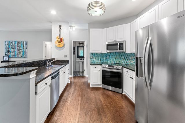 1880 Oleander Court, Charleston, SC 29414