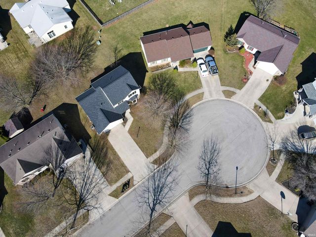 5018 Knollfield Place, Fort Wayne, IN 46809