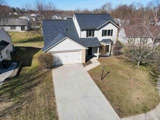 5018 Knollfield Place, Fort Wayne, IN 46809