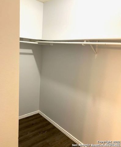 5230 Meadow Rise, San Antonio, TX 78250