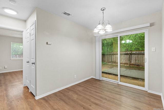 5230 Meadow Rise, San Antonio, TX 78250