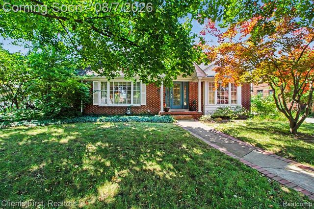 620 Beechmont Street, Dearborn, MI 48124