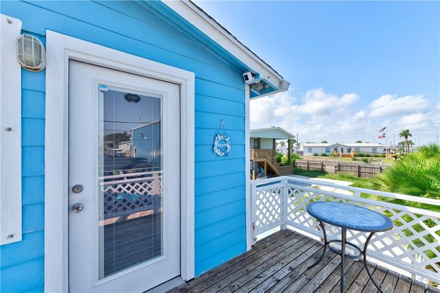 710 Tropic Lane, Port Aransas, TX 78373