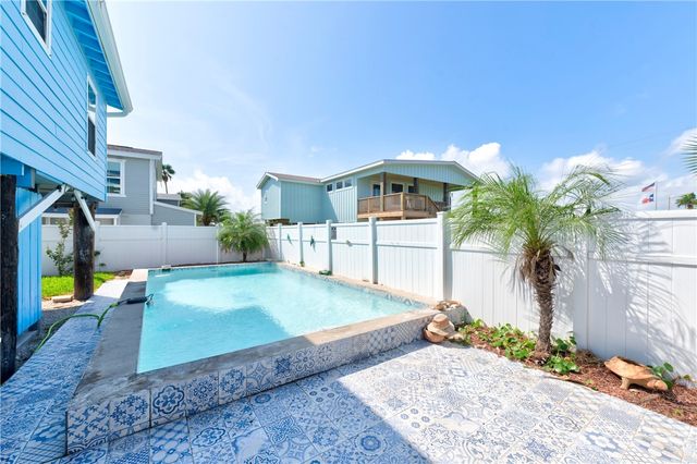 710 Tropic Lane, Port Aransas, TX 78373