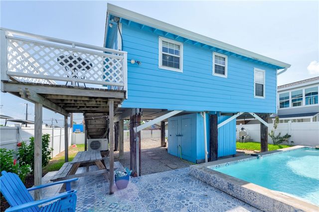 710 Tropic Lane, Port Aransas, TX 78373