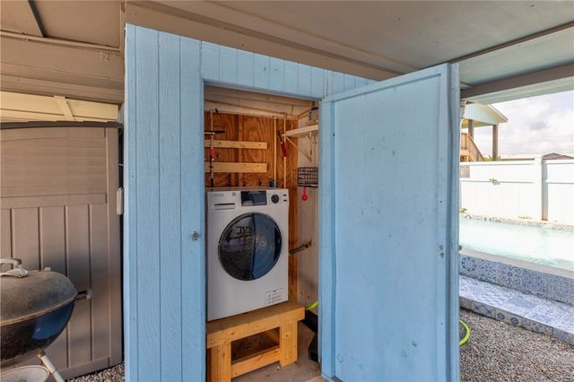 710 Tropic Lane, Port Aransas, TX 78373