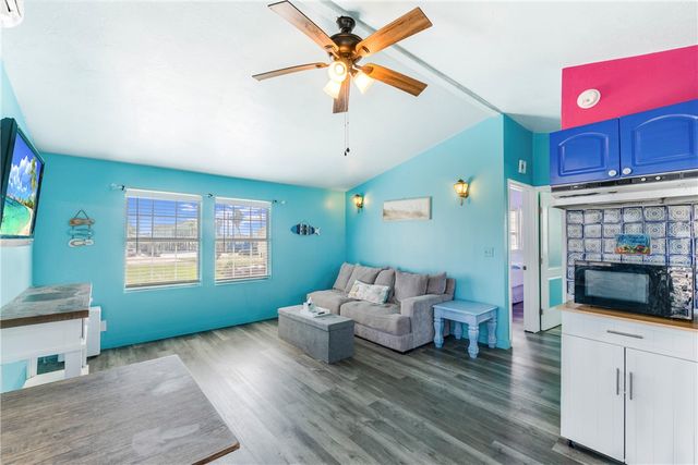 710 Tropic Lane, Port Aransas, TX 78373