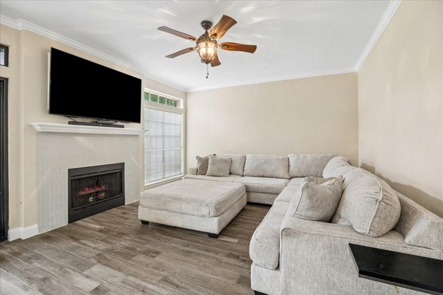 7926 Rothesay Chase Road, Houston, TX 77095