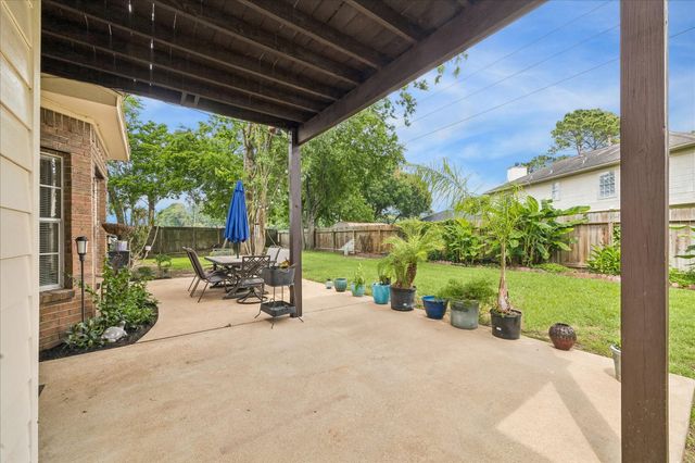 7926 Rothesay Chase Road, Houston, TX 77095