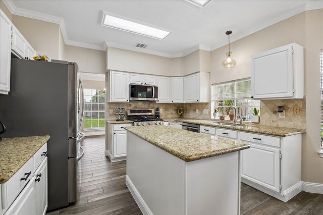 7926 Rothesay Chase Road, Houston, TX 77095