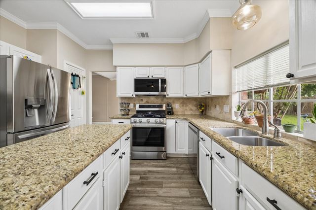7926 Rothesay Chase Road, Houston, TX 77095